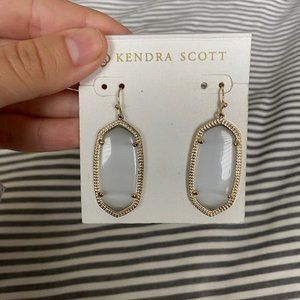Grey Kendra Scott Earrings